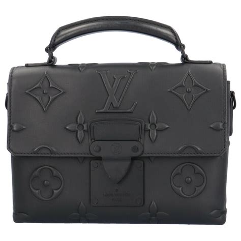 louis vuitton attigua|louis vuitton clothing.